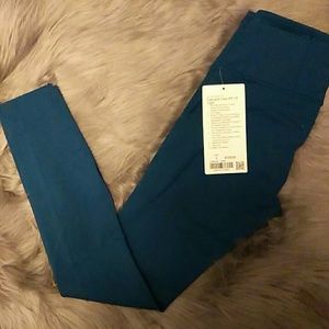 New blue color Fast and Free